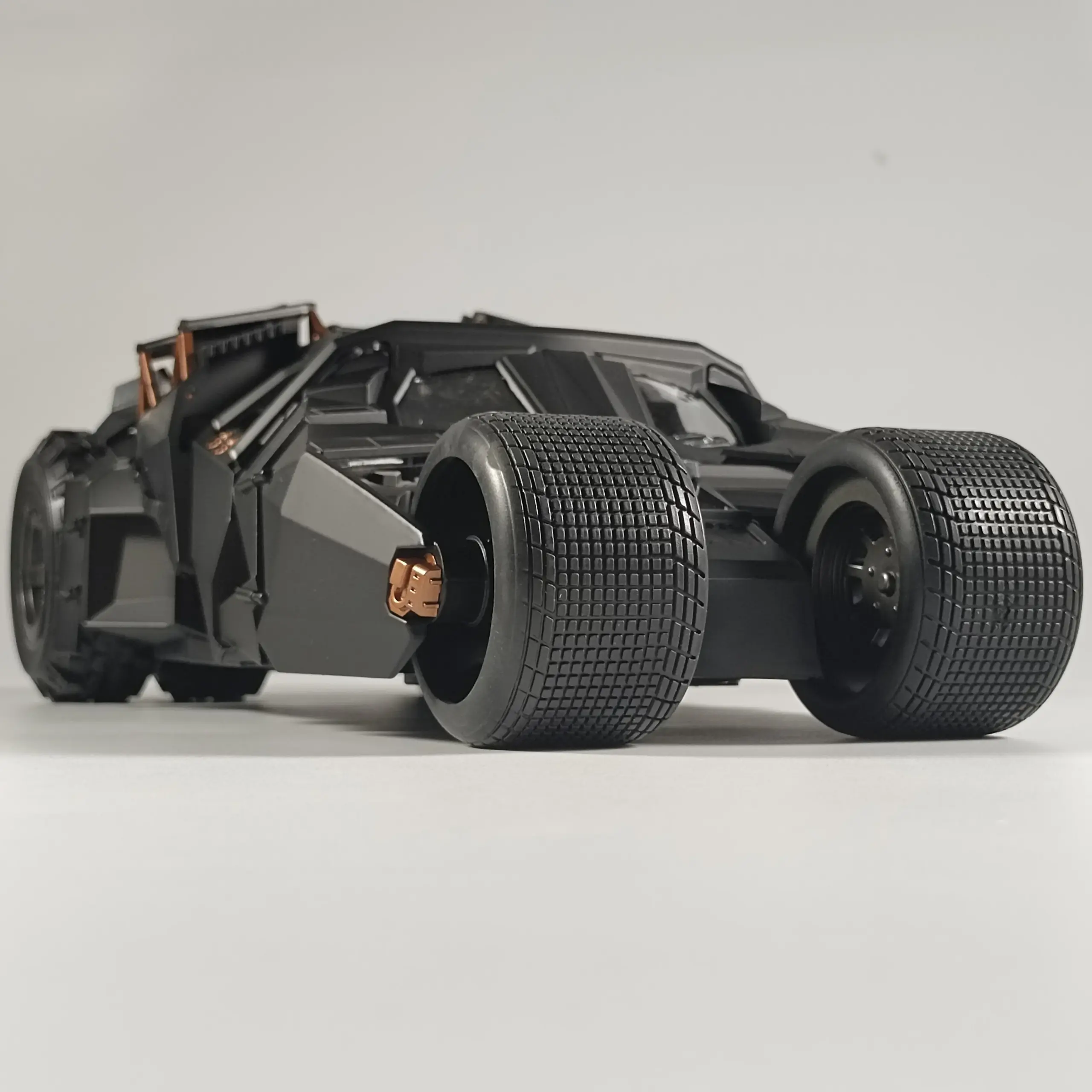 Batmobile Tumbler 1:18 Diecast Model with Lights 6 Batmobile Tumbler 1:18 Diecast Model with Lights - Image 6