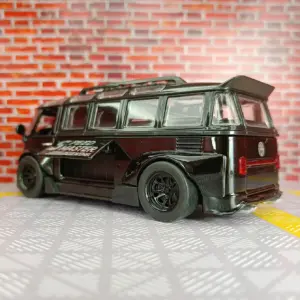 S1ef8fa1d9b6a4c668d4e4763d1524cd8c