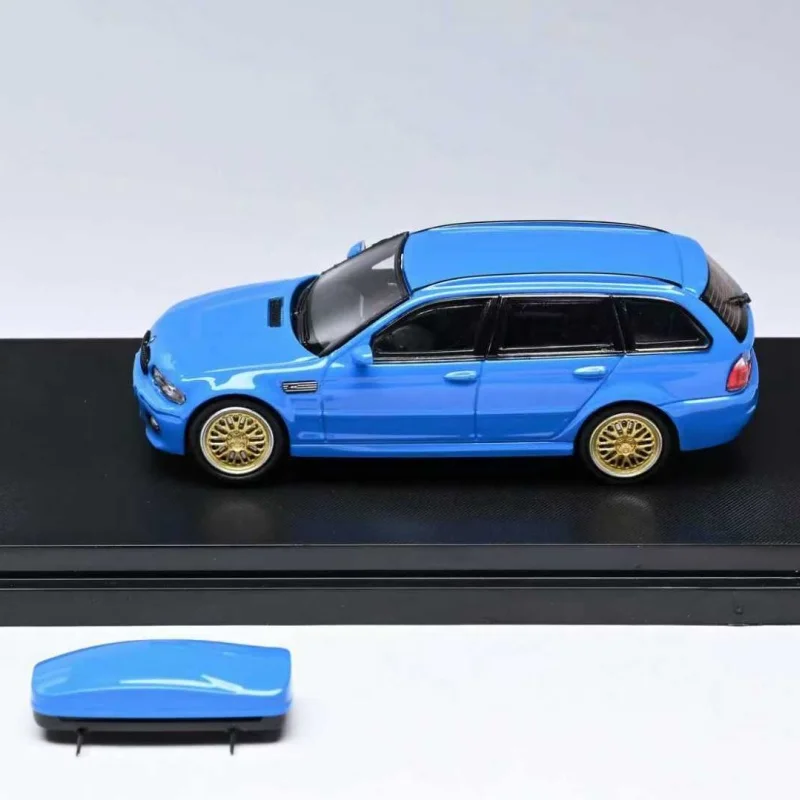 BMW M3 E46 Touring Diecast Model 1/64 Scale 3 BMW M3 E46 Touring Diecast Model 1/64 Scale - Image 3