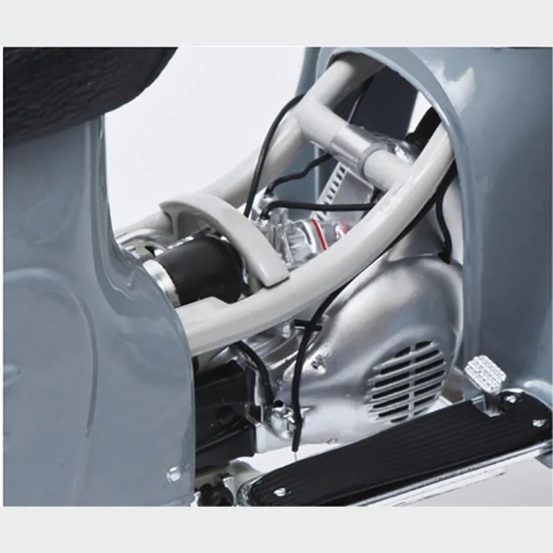 Schuco 1:10 Simson Schwalbe Diecast Model 5 Schuco 1:10 Simson Schwalbe Diecast Model - Image 5