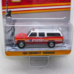 1:64 Scale 1991 Chevrolet Suburban Fire Truck 8 S289ad2e1cc254b24a7cd0c1ae6e45d08B
