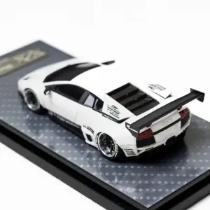 LP670-4 1:64 Scale Resin Car Model 8 S28d3706a2de44d0cb71a338c60c121e8J