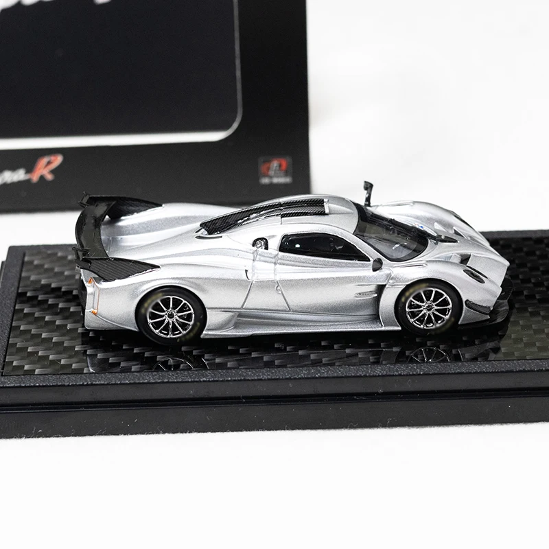 Huayra R Limited Edition 1:64 Scale Model 6 Huayra R Limited Edition 1:64 Scale Model - Image 6