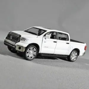 Toyota Tundra 1:32 Scale Diecast Model 14 S2fe7eaa5fc1d4b898fd45d561b6ce6e9L