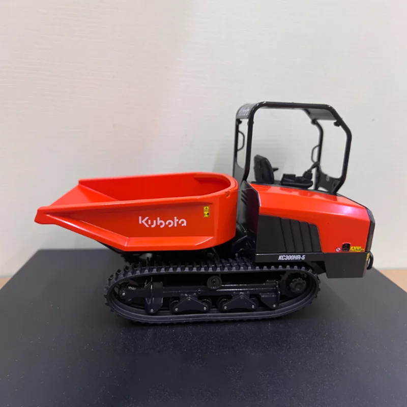 Kubota KC300HR-5 Diecast Model 1:24 Scale 2 Kubota KC300HR-5 Diecast Model 1:24 Scale - Image 2