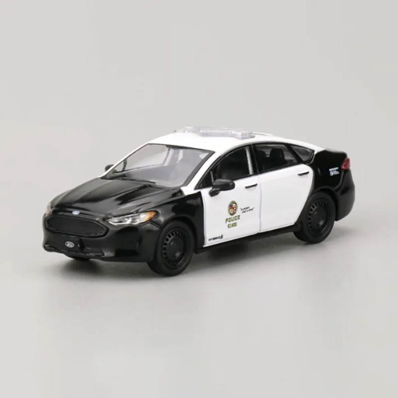 Diecast Ford Mondeo Police Model 1:64 Scale 4 Diecast Ford Mondeo Police Model 1:64 Scale - Image 4
