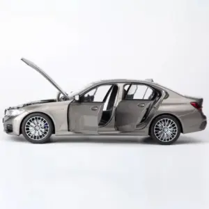 BMW 330i 1:18 Diecast Model Gray Metallic 10 S3418f86d24ae4bfaac22bdfe1be33f55b