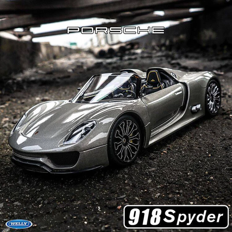 1:24 Scale Porsche 918 Spyder Diecast Model 8 1:24 Scale Porsche 918 Spyder Diecast Model - Image 8
