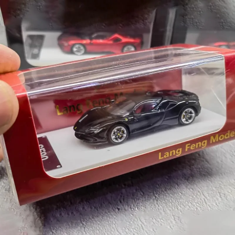 1:64 Scale Ferrari SF90 Diecast Model 5 1:64 Scale Ferrari SF90 Diecast Model - Image 5