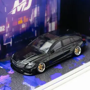 Mercedes-Benz CLS63 1:64 Diecast Model Car 21 S4365f283e4664d639b5edc577911f886M
