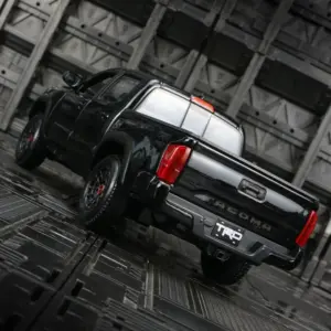 Maisto 1:27 Toyota Tacoma TRD PRO Diecast Model 13 S4c86f647d24f44029f227e92052796f60