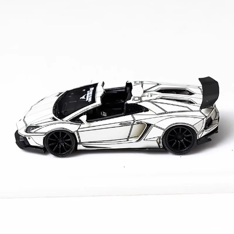 G MODEL 1:64 Resin Convertible Car Model 2 G MODEL 1:64 Resin Convertible Car Model - Image 2