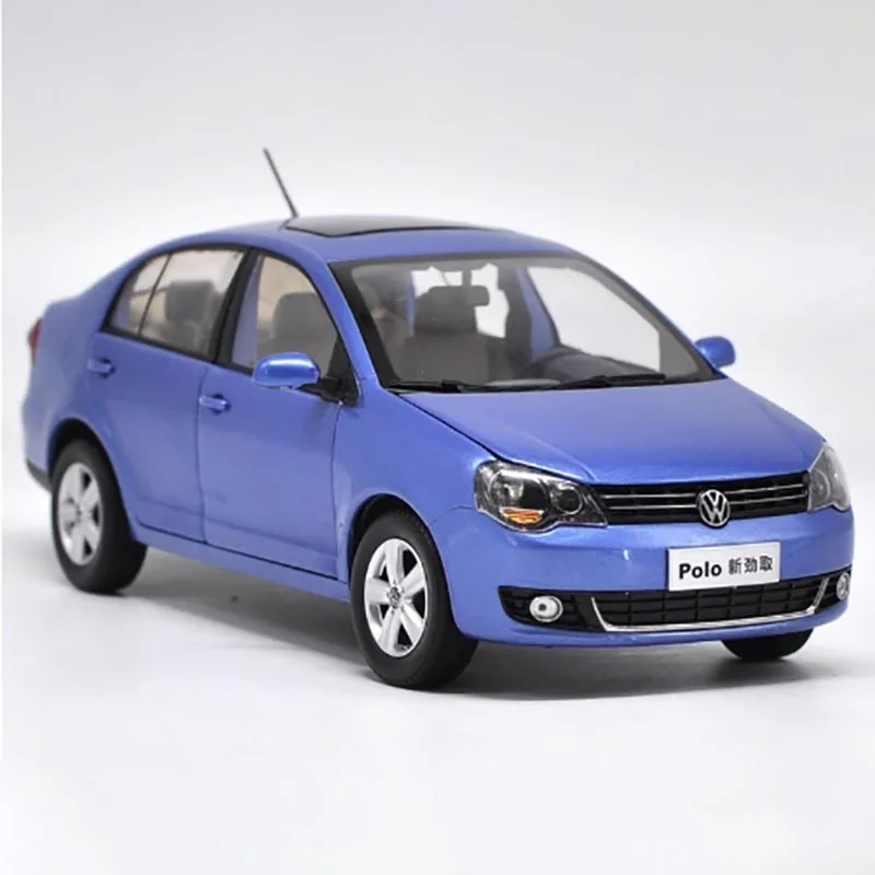 Diecast Volkswagen Polo 1:18 Model Car 2 Diecast Volkswagen Polo 1:18 Model Car - Image 2