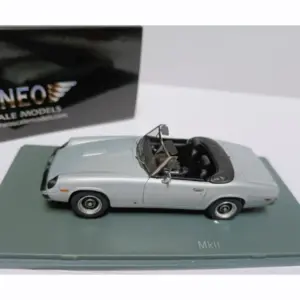 Neo 1/43 MKII 1972 Resin Sports Car Model 9 S537fd853d3c9451da336bacbdbb68e8dL