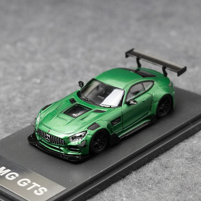 RM 1/64 Benzs GTS Carbonerre Diecast Model 7 RM 1/64 Benzs GTS Carbonerre Diecast Model - Image 7