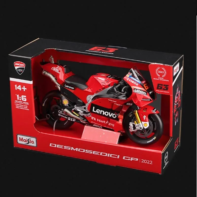 Vibrant 1:6 Scale Ducati Motorcycle Model 6 Vibrant 1:6 Scale Ducati Motorcycle Model - Image 6