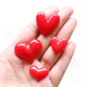 Set of 4 Red Heart-Shaped Brooches 11 S5ce587deedf74fa7824cc82622bf27aeP