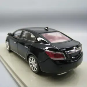 WELLY Diecast 1/43 Scale LaCrosse Model Car 13 S5fc6435f1472439681e773b1efd40e72j