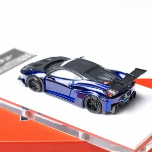 1:64 Scale Resin Prancing Horse 458GT Collection 14 S6089d10da0cf40f6b8c6797a8c3bacc7P