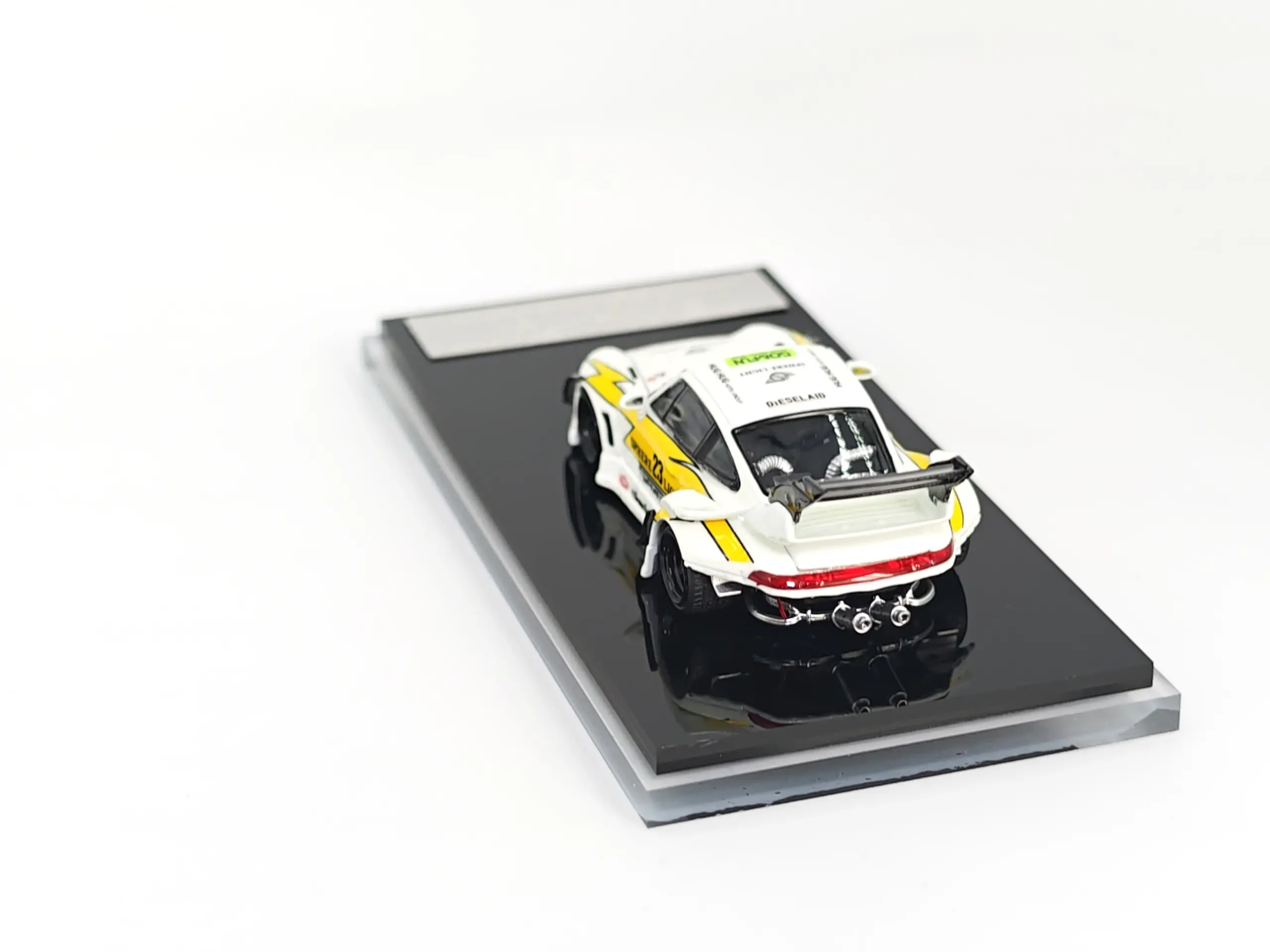 Glow-in-the-Dark RWB 993 Rauh Welt Model 1:64 5 Glow-in-the-Dark RWB 993 Rauh Welt Model 1:64 - Image 5