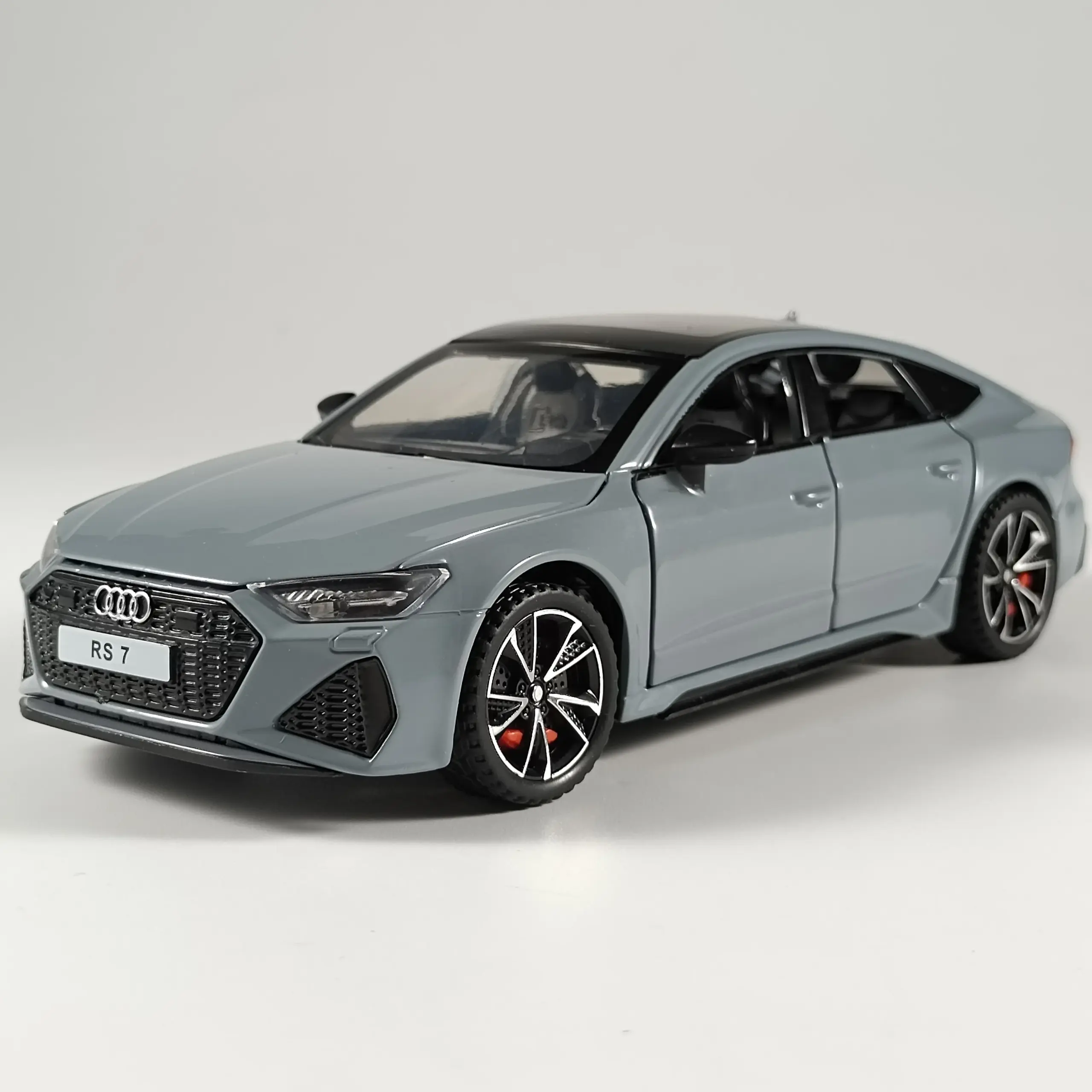 1:32 Audi RS7 Diecast Model Car in Grey 5 1:32 Audi RS7 Diecast Model Car in Grey - Image 5