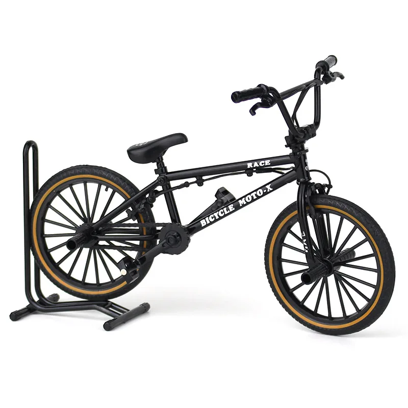 1:8 Scale Diecast Metal BMX Bicycle Model 2 1:8 Scale Diecast Metal BMX Bicycle Model - Image 2