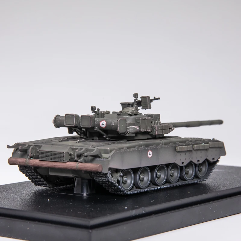 1:72 Scale Russia T-80BV Tank Model 4 1:72 Scale Russia T-80BV Tank Model - Image 4