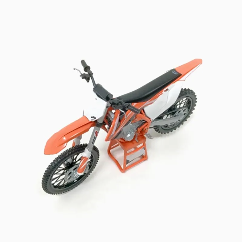 2018 FC450 SX-F 1:12 Scale Model Motorcycle 4 2018 FC450 SX-F 1:12 Scale Model Motorcycle - Image 4