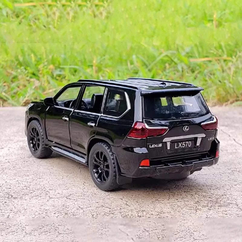 Lexus LX570 1:32 Scale Model Collectible 3 Lexus LX570 1:32 Scale Model Collectible - Image 3