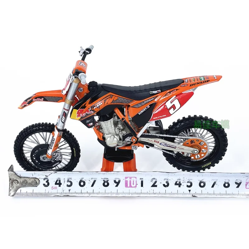 450SX-F 2012 Motorcycle Model 1:12 Scale 6 450SX-F 2012 Motorcycle Model 1:12 Scale - Image 6