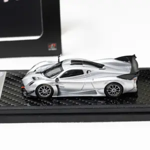 Huayra R Limited Edition 1:64 Scale Model 8 S71295930be3b4cc88b1c6a6bd842107dA