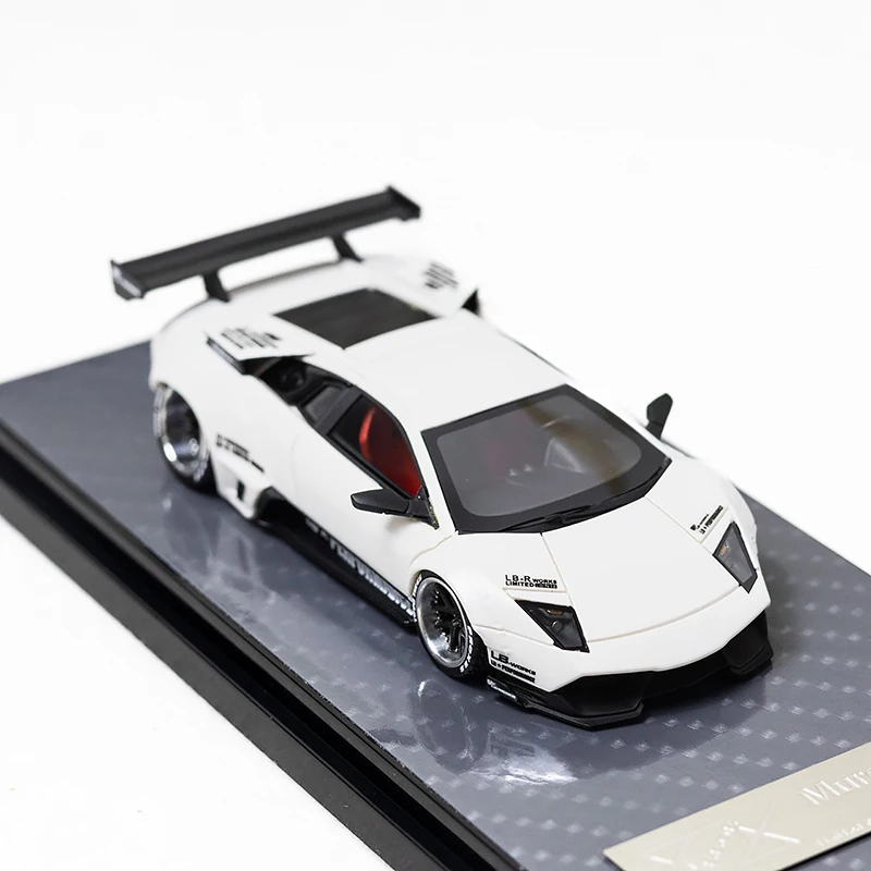 LP670-4 1:64 Scale Resin Car Model 6 LP670-4 1:64 Scale Resin Car Model - Image 6