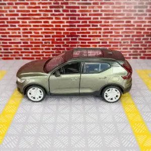 Volvo XC40 1:32 Scale Diecast Model 17 S75e5074ca4594ceea48a5eb5b033fc39g