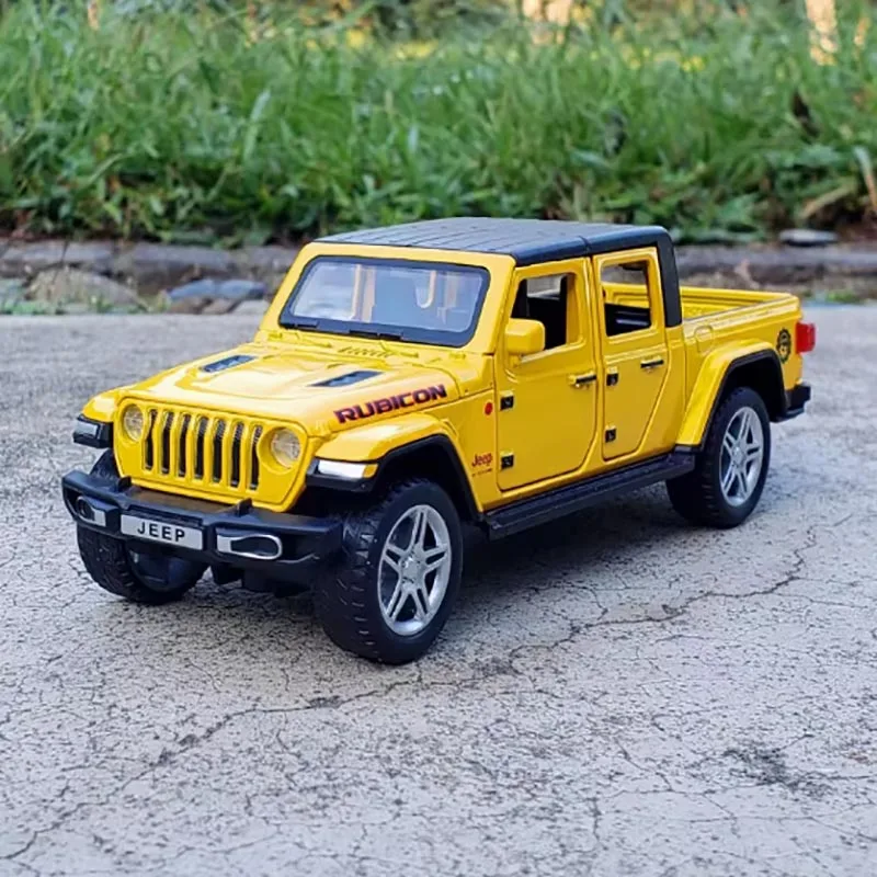 1/32 Scale Diecast Pickup Truck Collection 9 1/32 Scale Diecast Pickup Truck Collection - Image 9