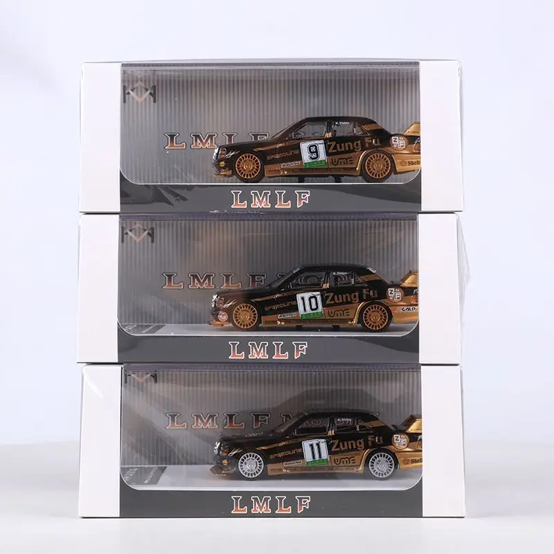 1:64 Scale Diecast Mercedes-Benz 190E Model 2 1:64 Scale Diecast Mercedes-Benz 190E Model - Image 2