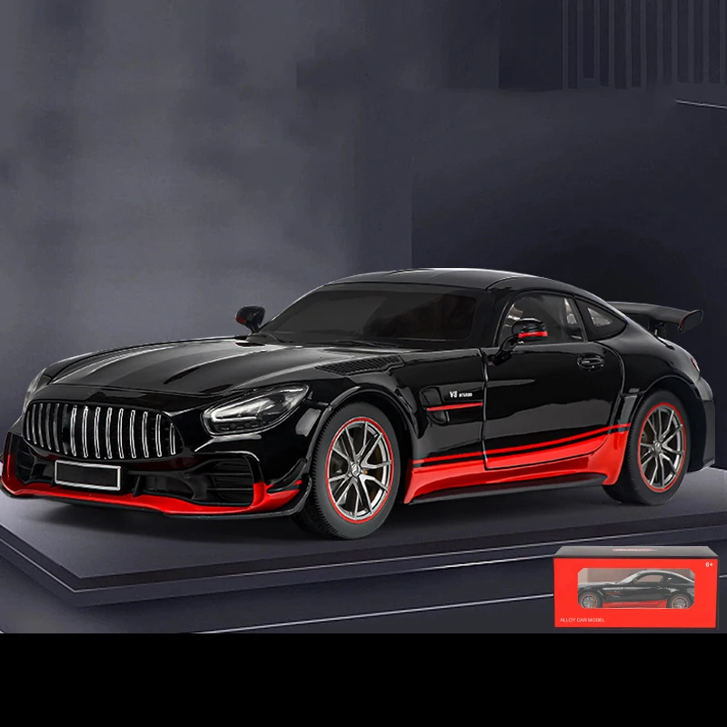 Mercedes-Benz AMG GT-R Diecast Model 1:18 7 Mercedes-Benz AMG GT-R Diecast Model 1:18 - Image 7