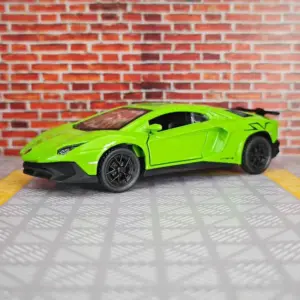 Lamborghini LP750 1:32 Scale Die-Cast Model 15 S7bcfa555eca54f1886f6c916c2e957e4z