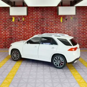 1:24 Mercedes Benz GLE350 Diecast Model 11 S7c8a36ab82554dc5bba3e4153c180ee02