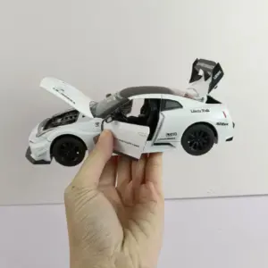 1:24 Diecast Nissan GTR Skyline Model Car 10 S7de85e3947b44343bb18e9275b7e0aedn