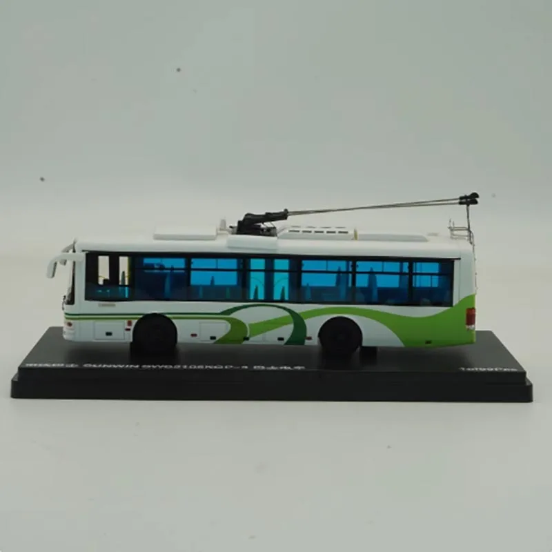 Shanghai Shenwo Bus SK5105KGP-3 Model 1:76 Scale 2 Shanghai Shenwo Bus SK5105KGP-3 Model 1:76 Scale - Image 2