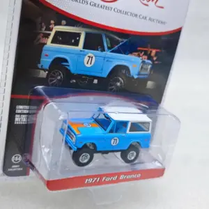 1:64 Scale Diecast 1971 Ford Bronco Model 5 S7e58f9d198584dbd80b66d045eb03c22M