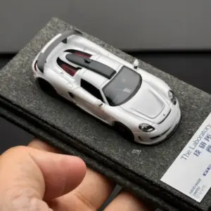 1:64 Scale MGT Resin Diecast Model Car Collection 7 S7ec1d3b727c345708fa1b12ed20727996