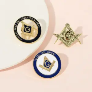 Freemason Lapel Pin in Black and Gold 9 S81818391987b4643bb57ed7dea774e32a