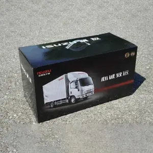 Isuzu Light Truck 1:18 Scale Diecast Model 11 S81c0b4dcca9b4a9fa77fdceafbf75216T