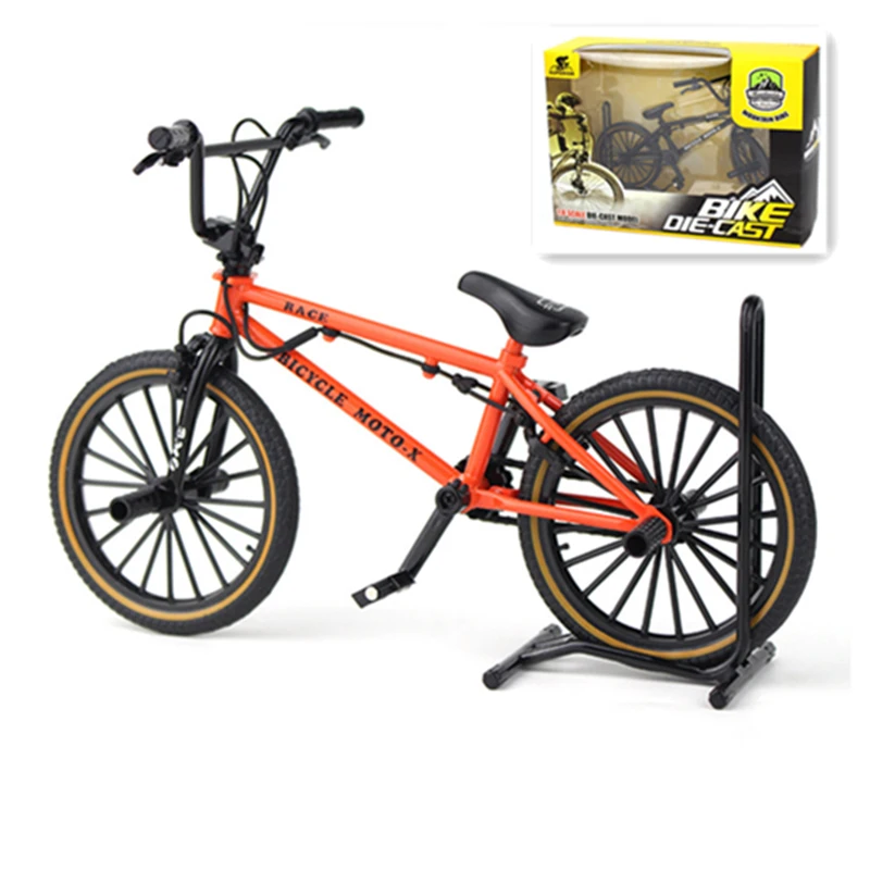 1:8 Scale Diecast Metal BMX Bicycle Model 7 1:8 Scale Diecast Metal BMX Bicycle Model - Image 7