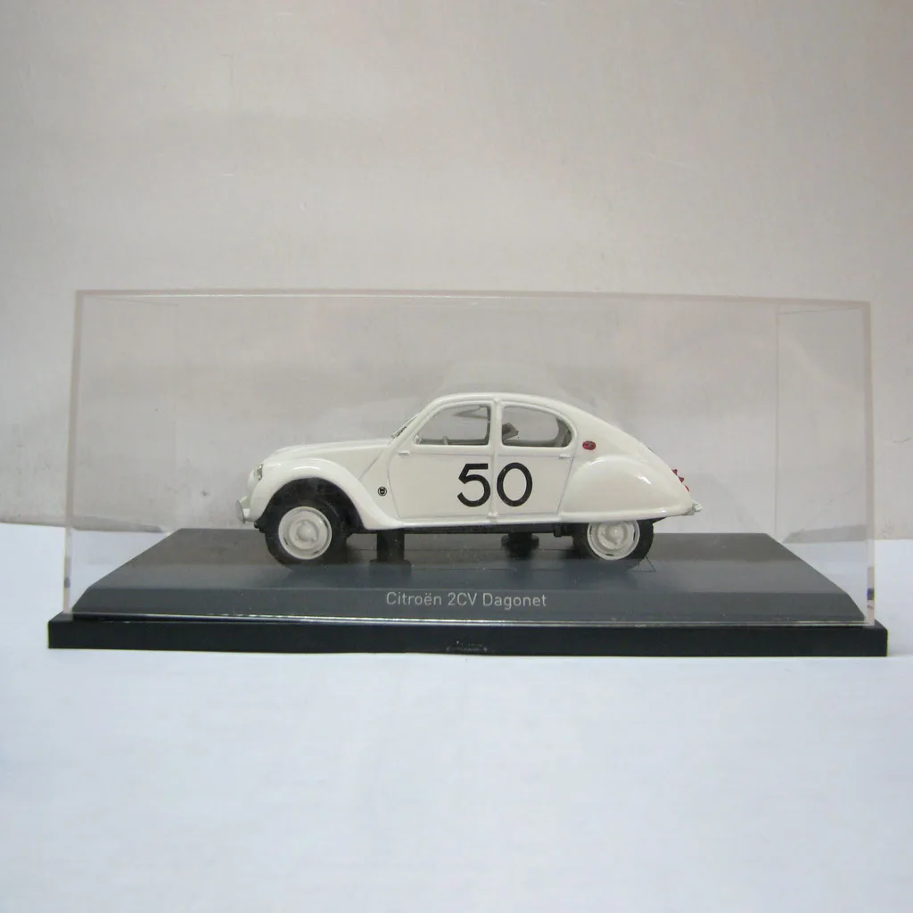 Citroen 2CV Dagonet 1956 Model 1:43 Scale 6 Citroen 2CV Dagonet 1956 Model 1:43 Scale - Image 6