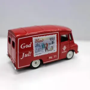 Diecast British Morris LD Van with Defect 9 S89621f3e02974913a2a8a12633e5ddb9D