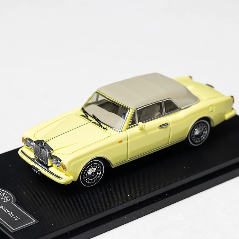 1993 Rolls-Royce Corniche Drophead Diecast Collection 8 1993 Rolls-Royce Corniche Drophead Diecast Collection - Image 8