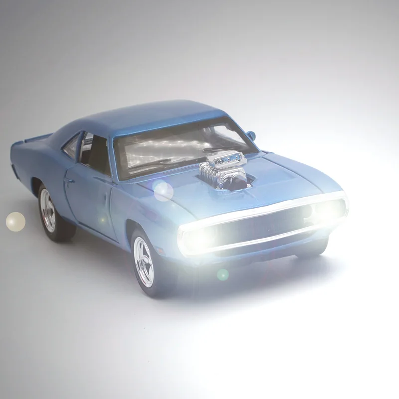 Warhorse Alloy Muscle Car Model with Functional Doors 6 Warhorse Alloy Muscle Car Model with Functional Doors - Image 6