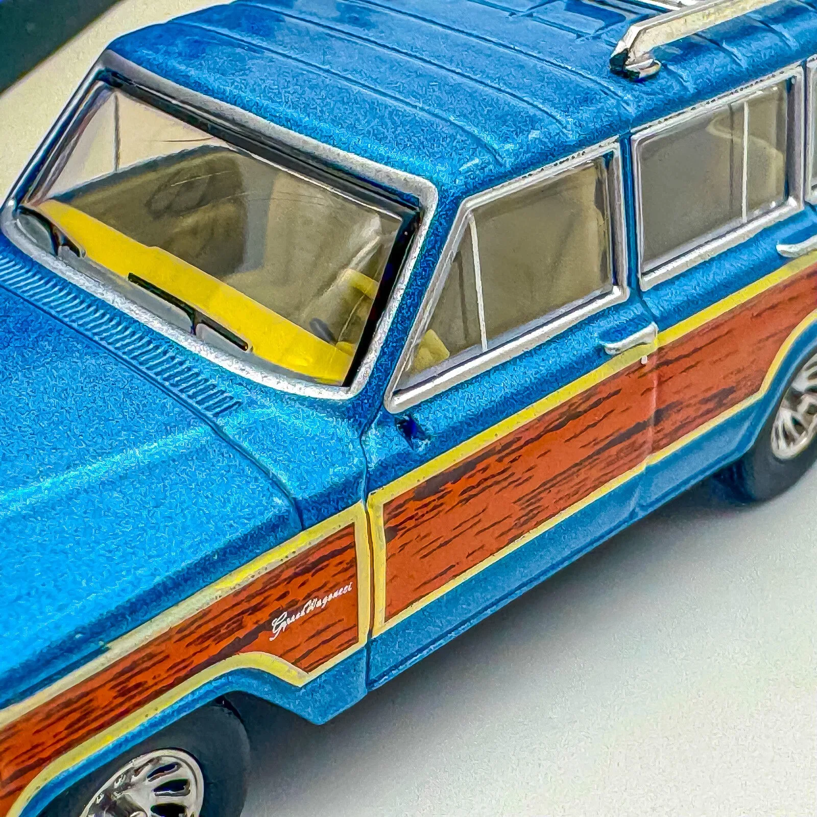 Jeep Wagoneer 1/64 Scale Diecast Model Car 4 Jeep Wagoneer 1/64 Scale Diecast Model Car - Image 4